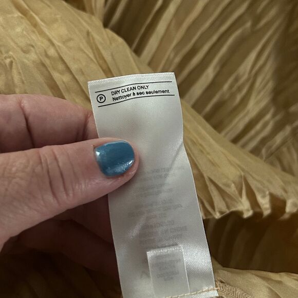 Vince SILK Yellow Pleated Blouse with Mandarin Collar - Picture 6 of 6